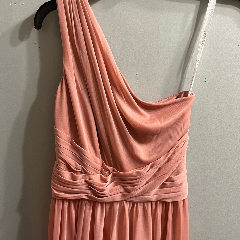 Desert Coral: mesh one-shoulder bridesmaid dress with full skirt✨💗